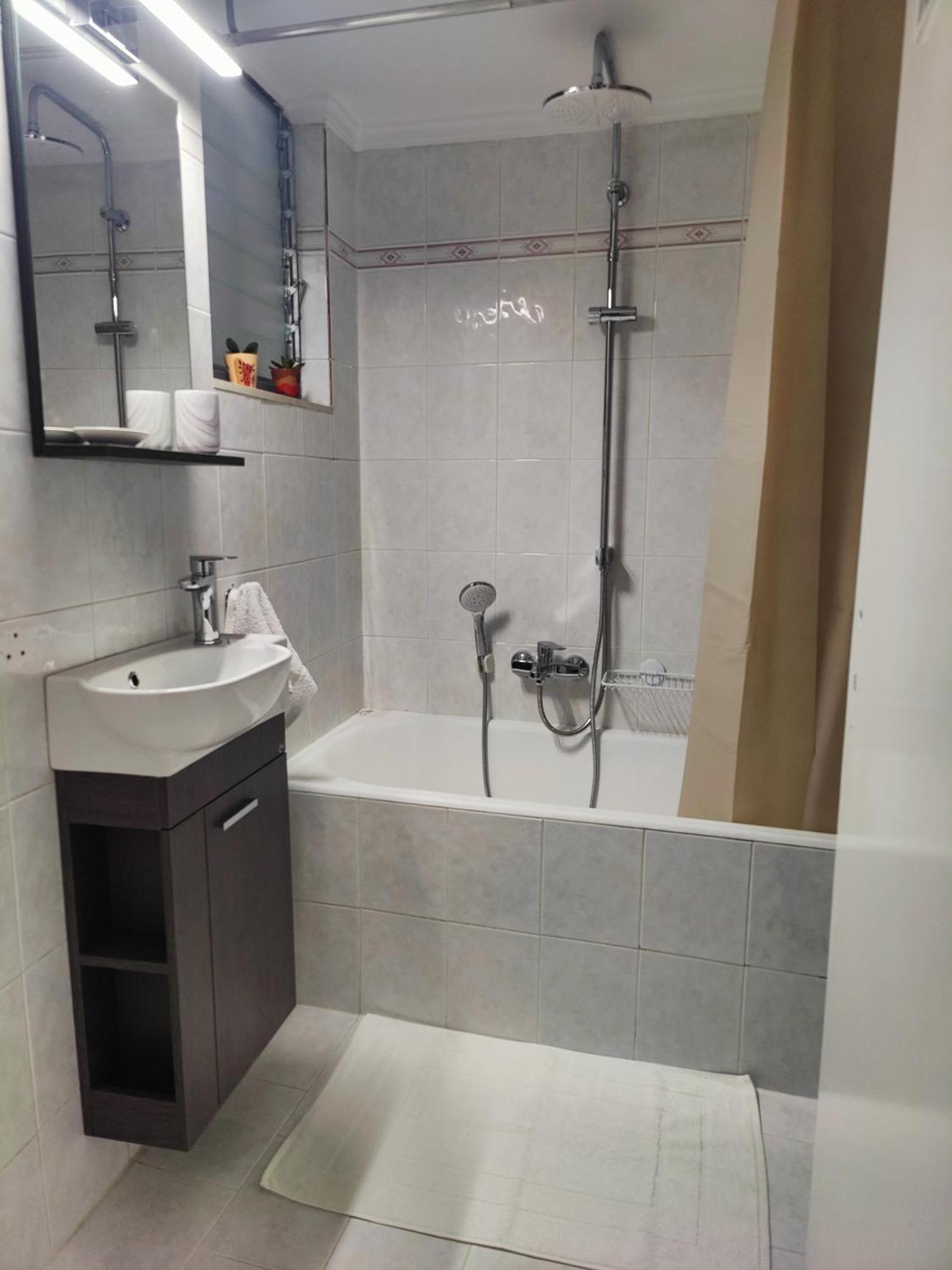 Adagio Apartment กาลามาตา ภายนอก รูปภาพ