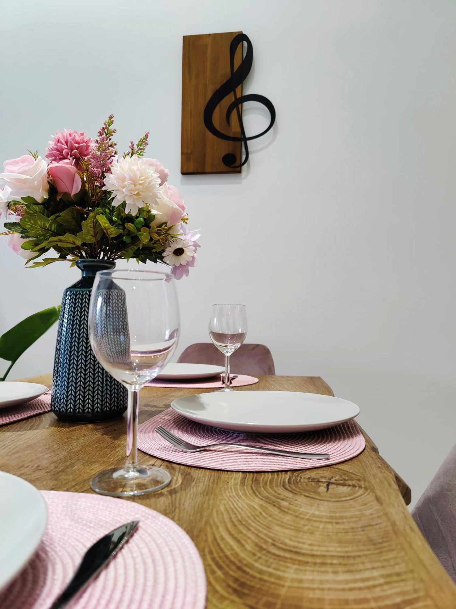 Adagio Apartment กาลามาตา ภายนอก รูปภาพ